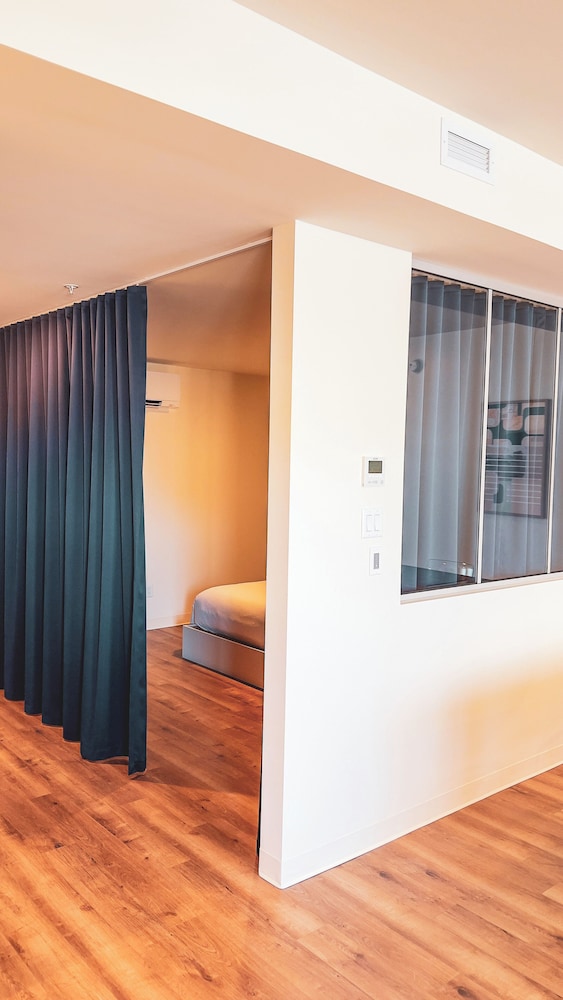 Terminus Hotel 20/50