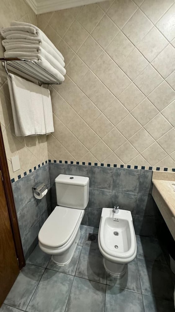 Gardi Hotel & Suites (ex Hotel Posta Carretas) 33/37