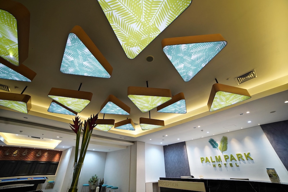 Palm Park Hotel Surabaya 7/46