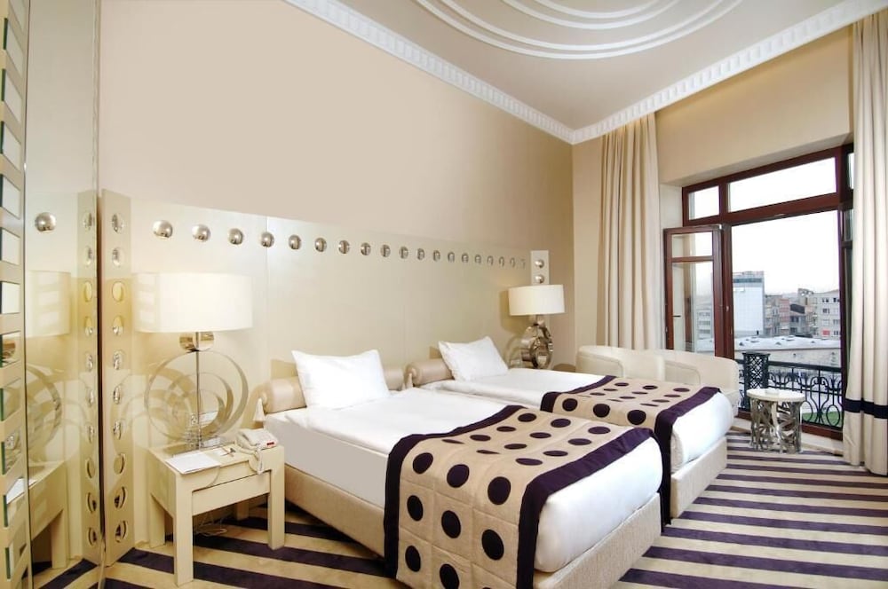 Taxim Hill Hotel 4/53