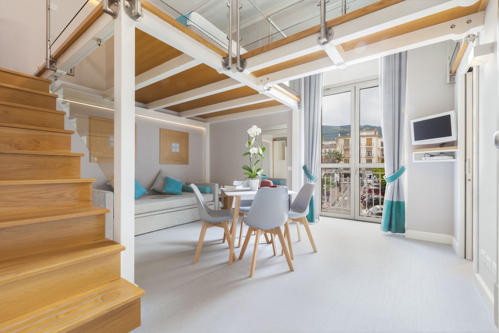 La Piazzetta Guest House 25/41
