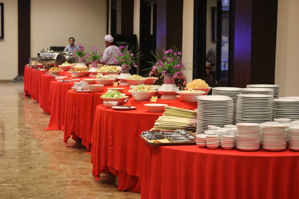 Bai Dinh Hotel 53/63