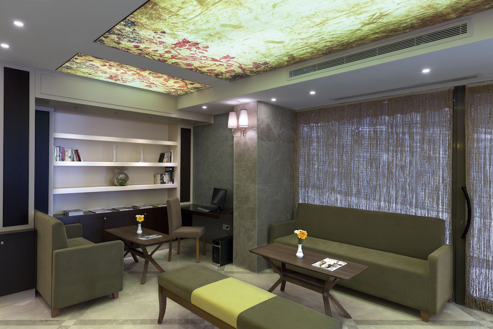 Regard Hotel 42/61