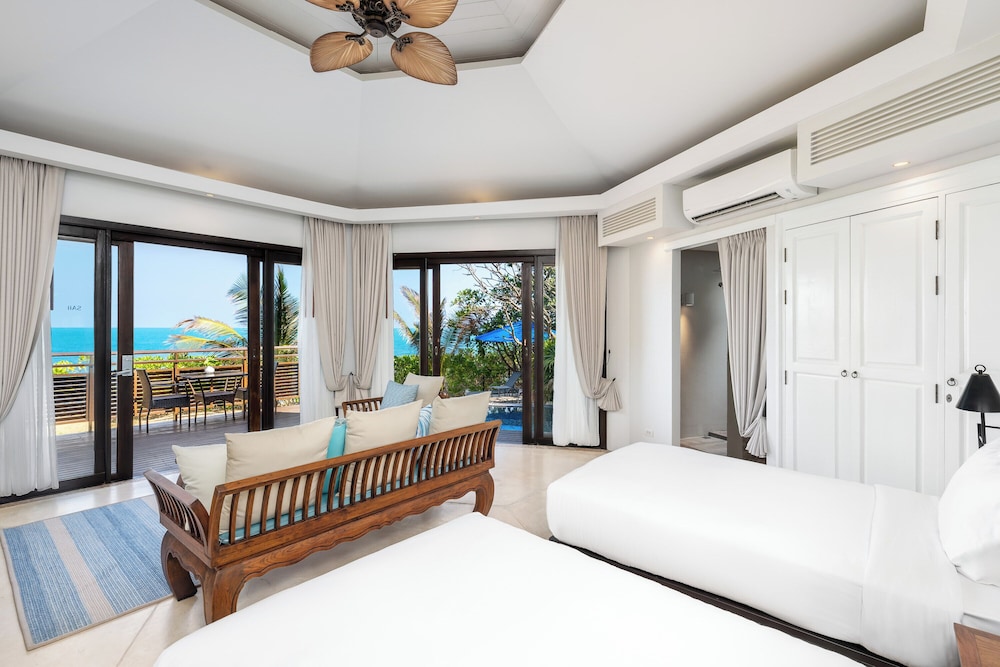 Villa, 1 King and 1 Single Beds, Beach Front