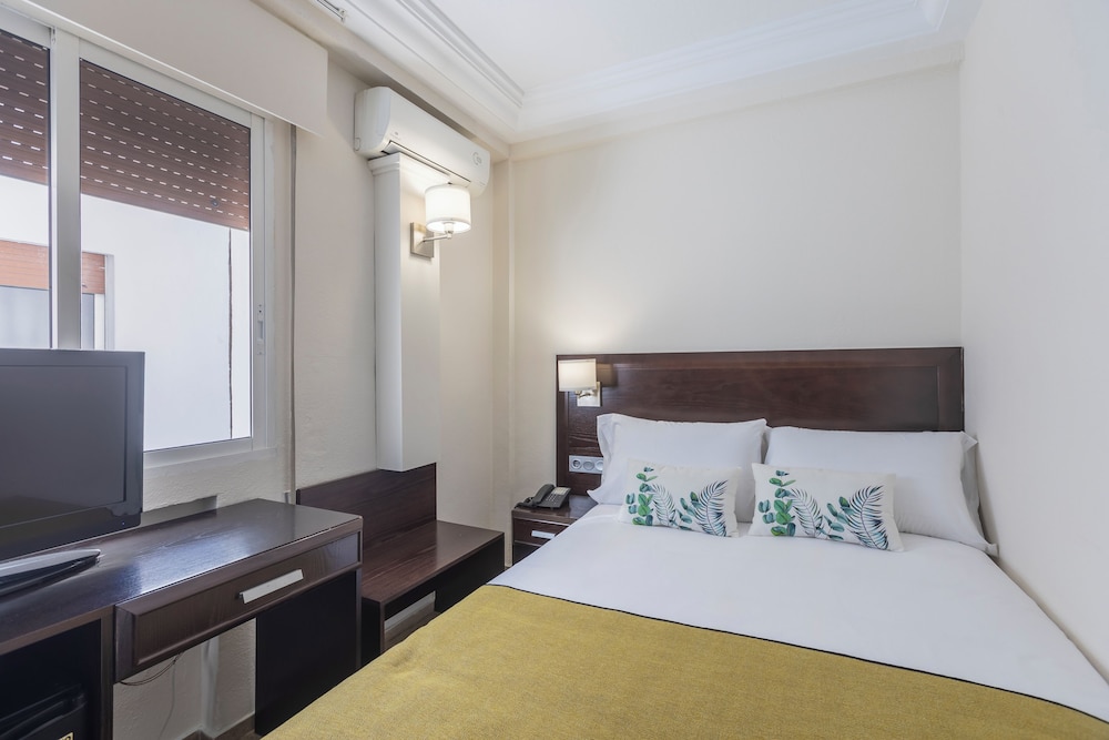 Hotel Itaca Colon 11/63