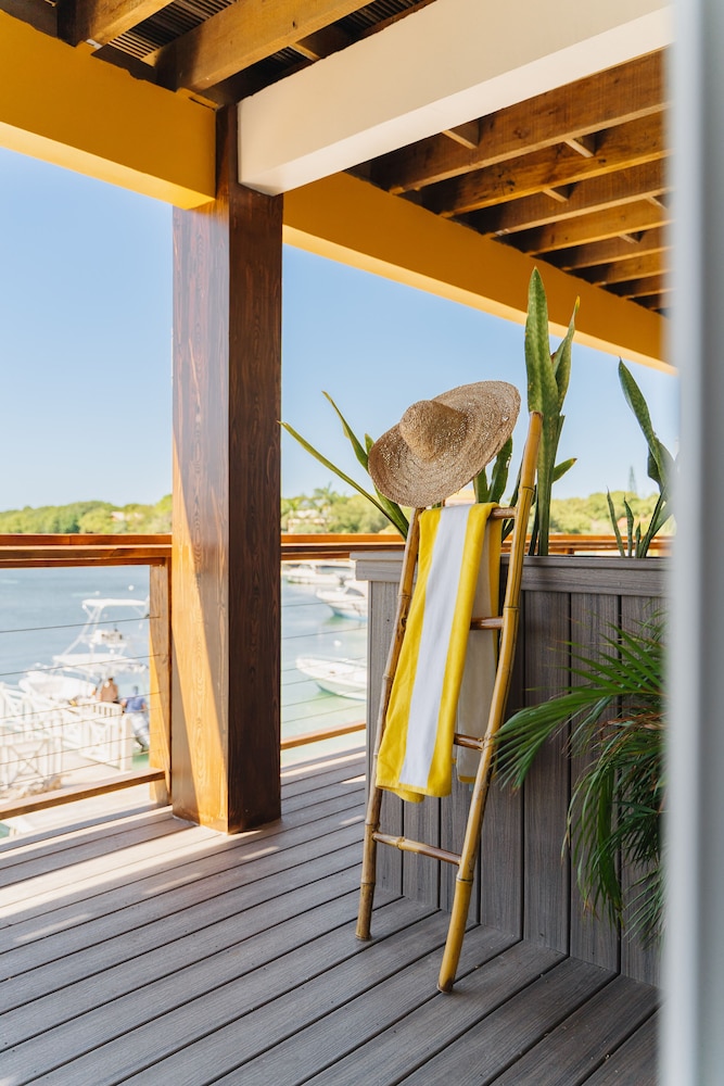 The Beach House Boutique Hotel 28/49
