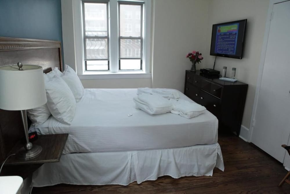 Long Beach Hotel 26/60