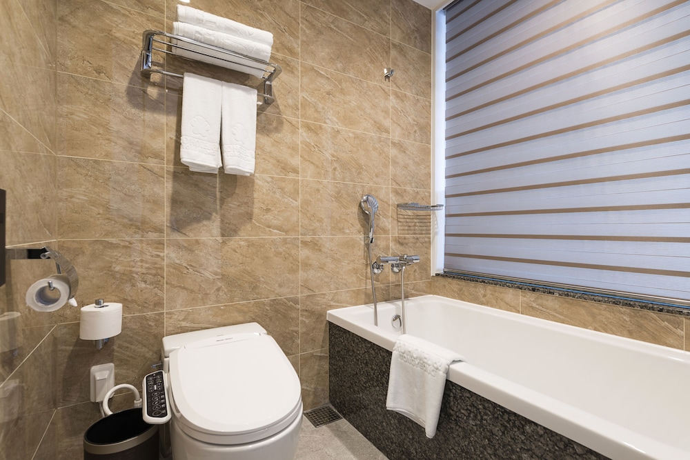 Stanford Hotel & Resort Tongyeong 55/57