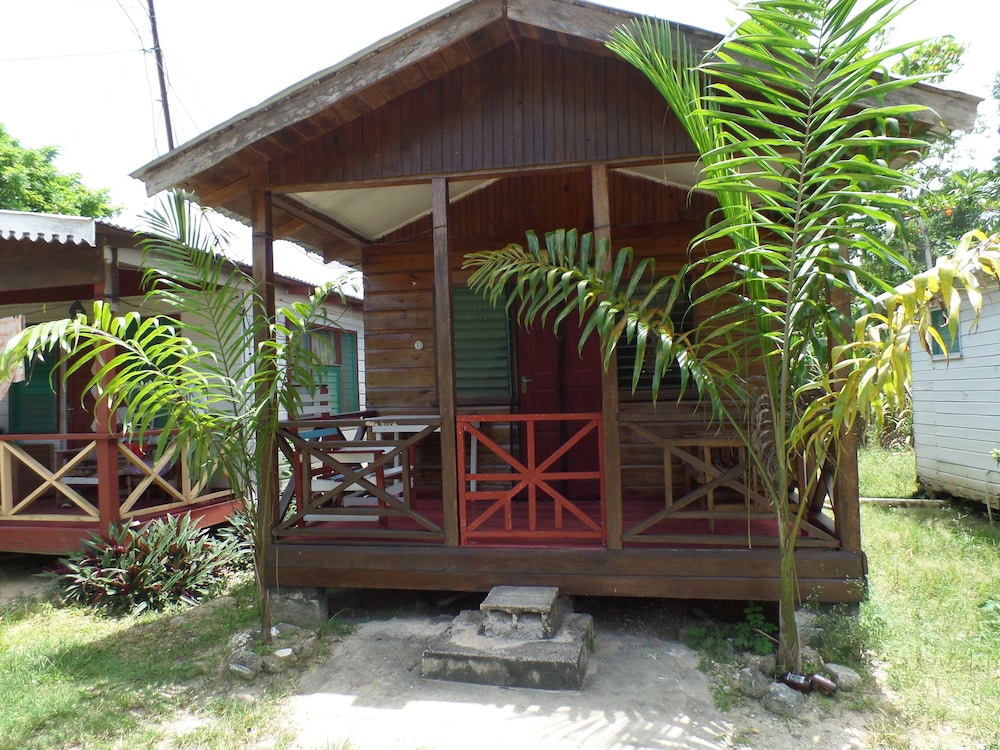 Beach Road Cottages At Jah Bs photo5