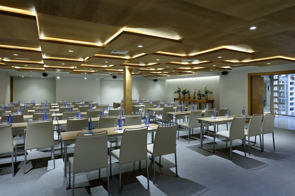 Hyatt Regency Hesperia Madrid 60/65