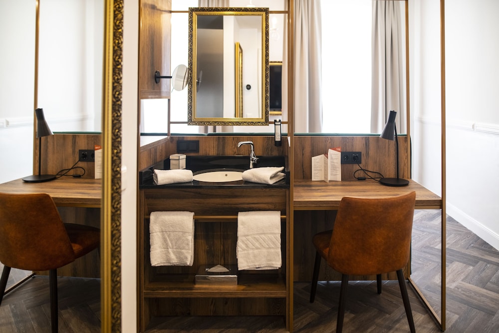 Hotel Palais26 33/37