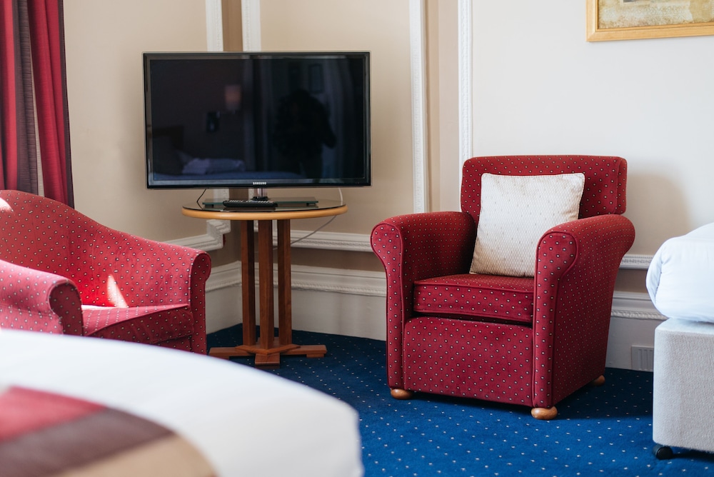 The Palace Hotel Spa 40/50