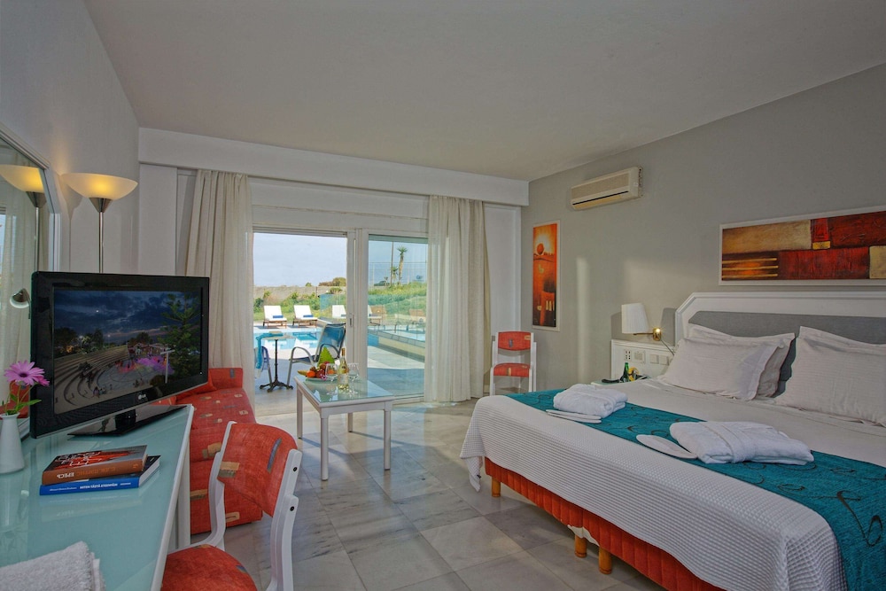 Rethymno Mare Royal And Waterpark 10/50