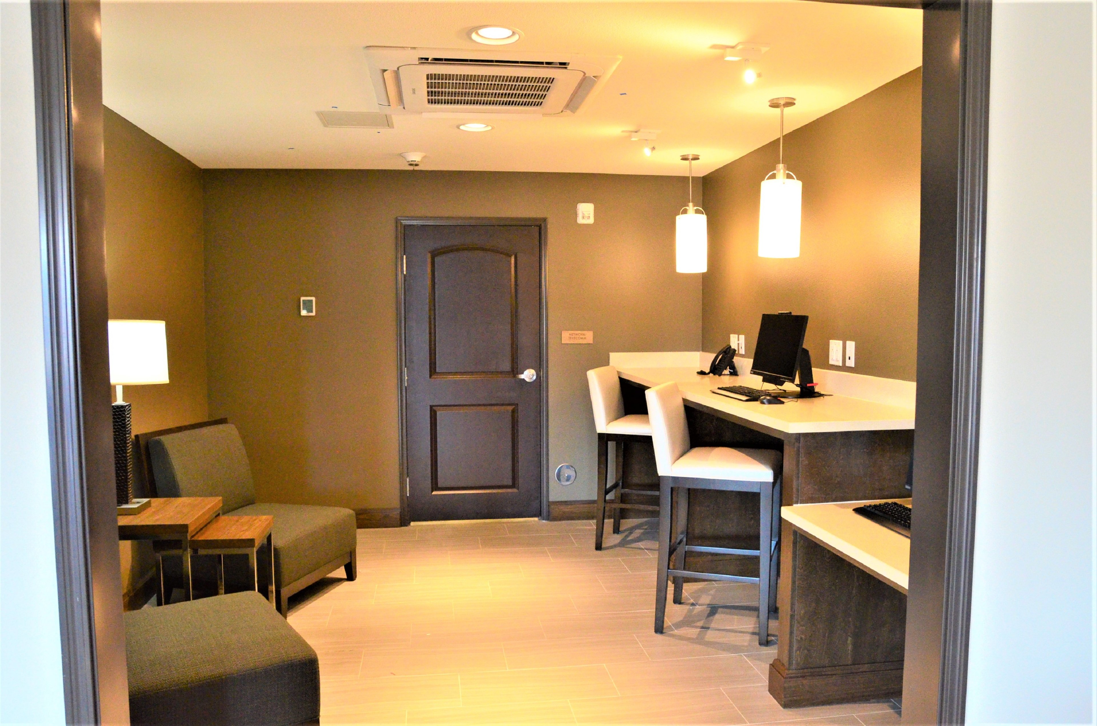 Staybridge Suites Hillsboro South 61/76