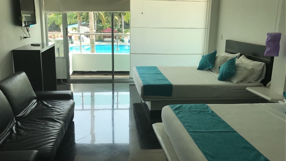 Hotel Paraiso Estudios 20/28