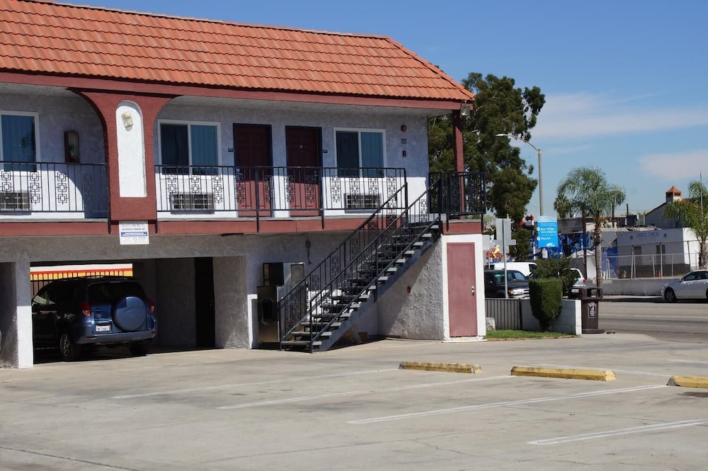 Beach Inn Motel 9/17
