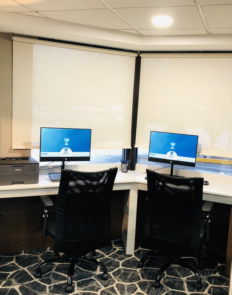 Best Western West Lebanon - Hanover Hotel 37/41