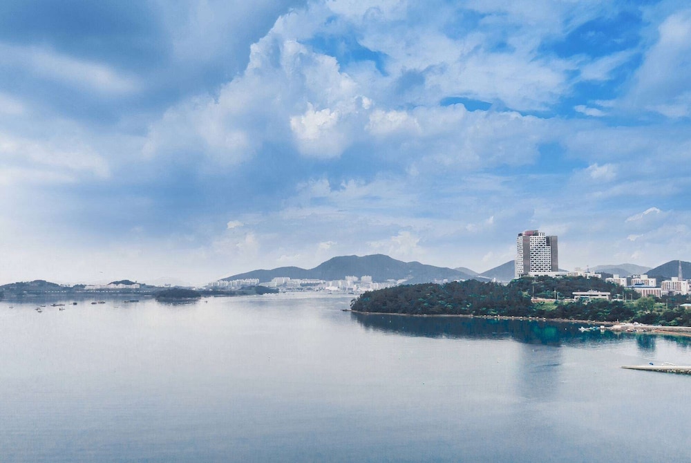 Ramada Plaza by Wyndham Dolsan Yeosu 59/64