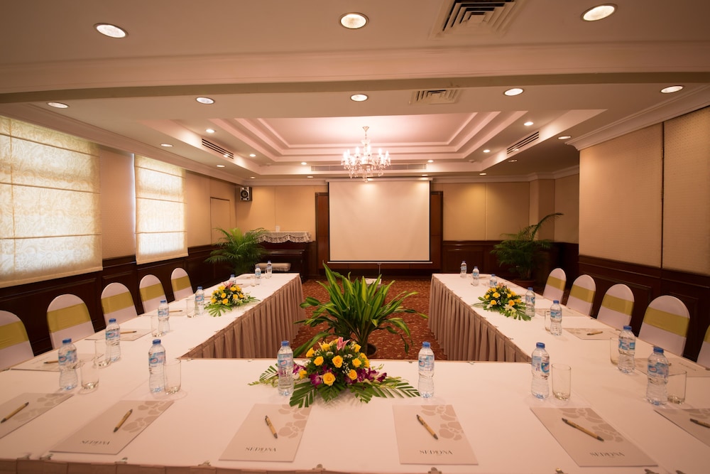 Diamond Westlake Suites 29/50