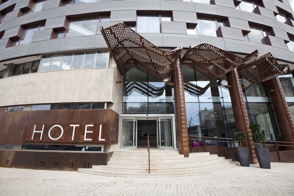 Hotel Masmonzon 2/50
