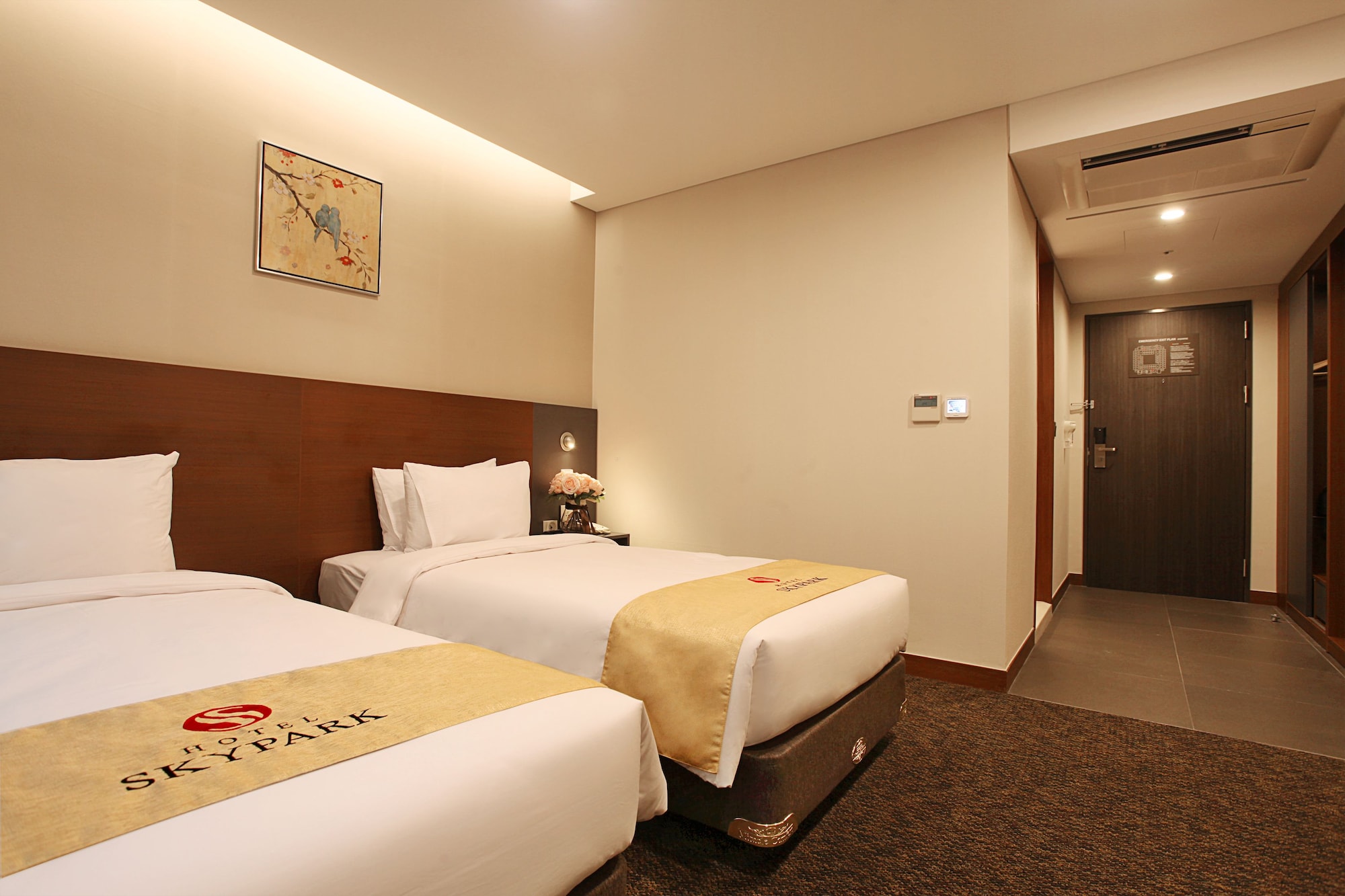STANDARD, TWIN BEDS