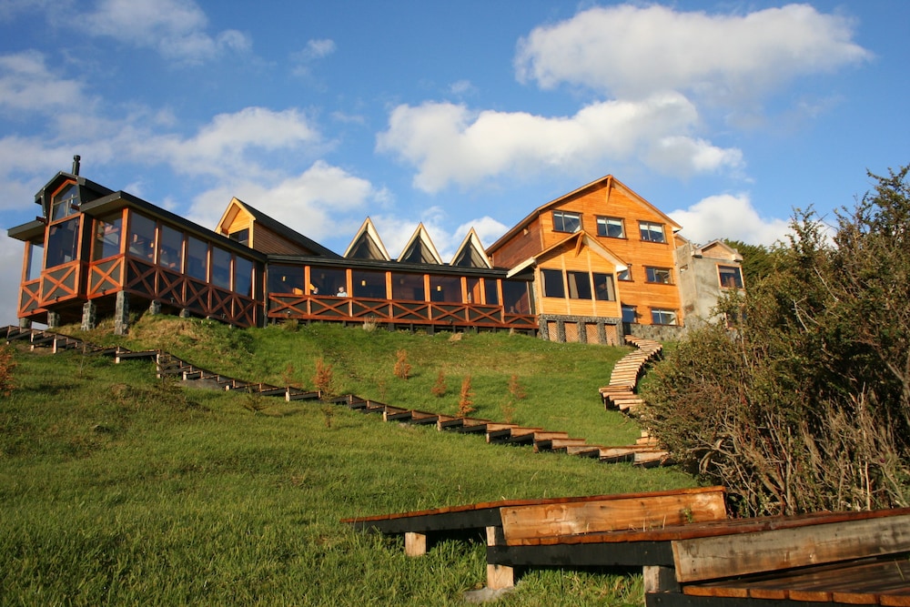 Weskar Patagonia Lodge 37/44