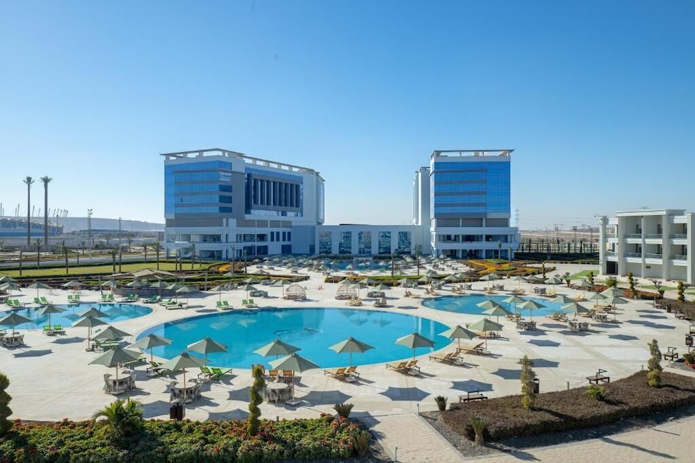 Tolip Olympic International City 58/63