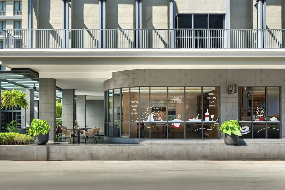 Courtyard By Marriott Bangkok Sukhumvit 20 in BANGKOK