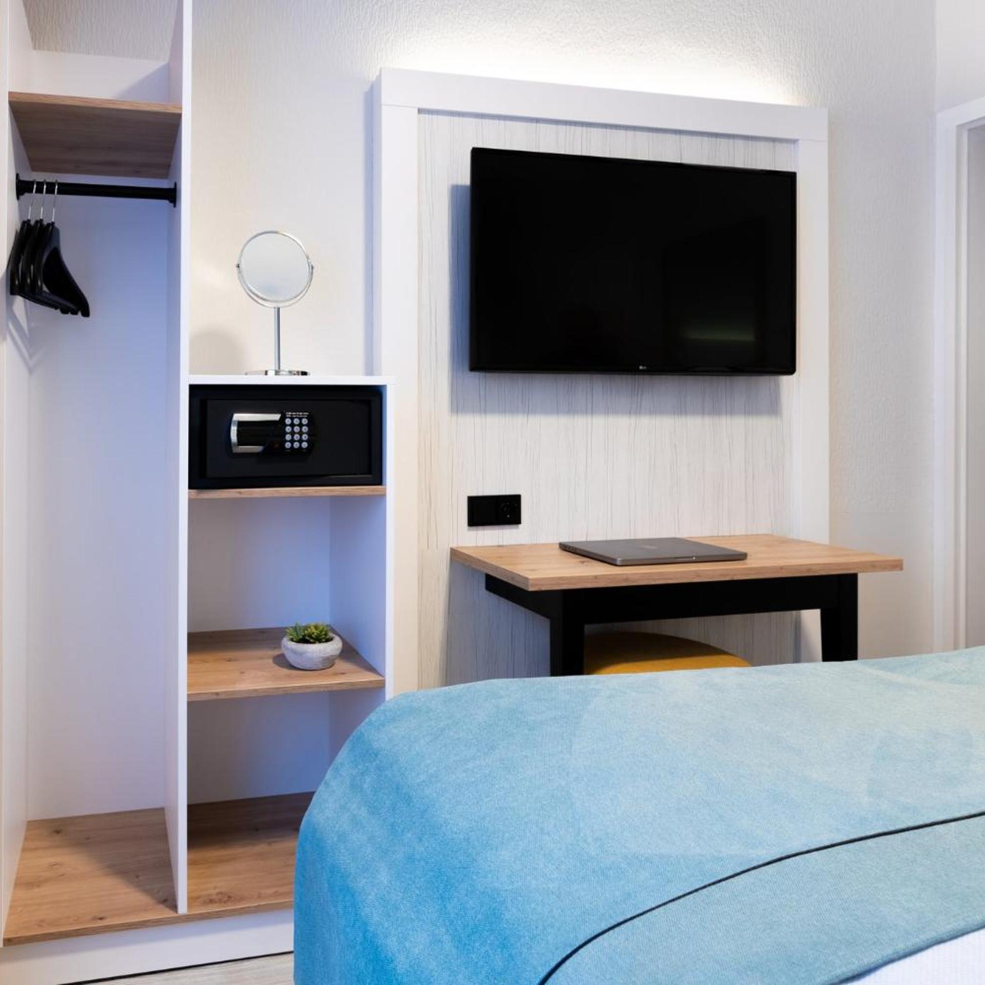 غرفة قياسية بسرير كينج، Garner Hotel Cologne - Engelbertz By IHG 2/6