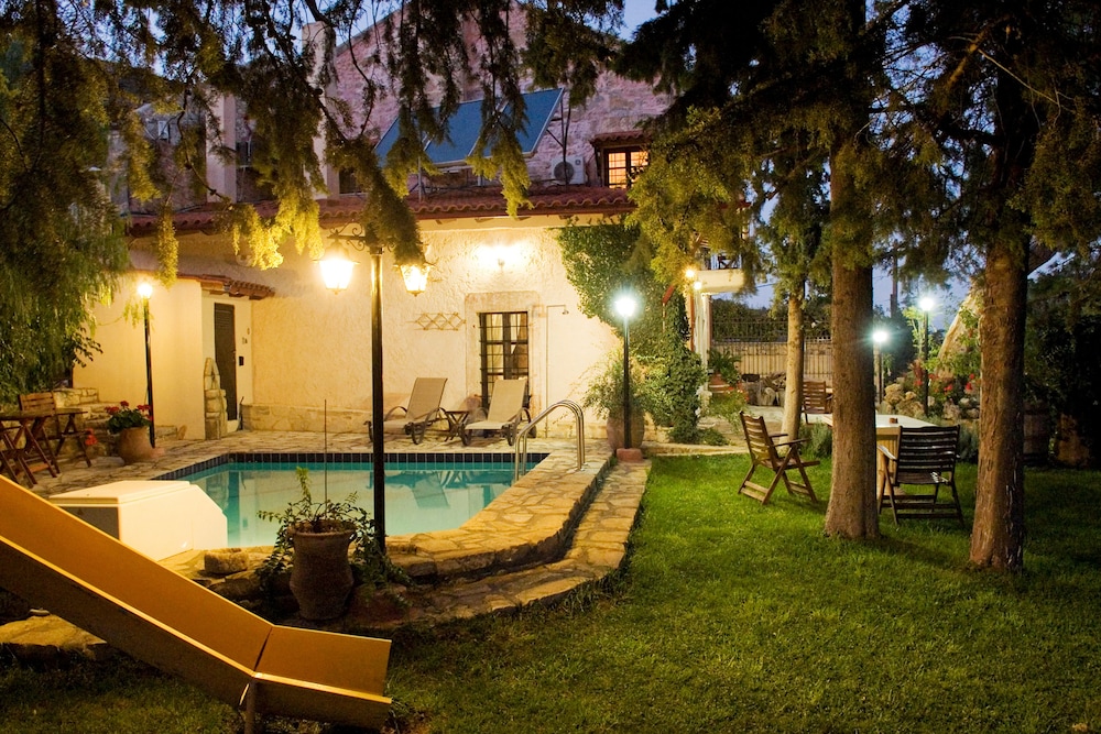 Villa Daskalogianni 27/37