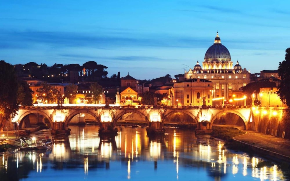Vatican Rooms Guest Hous 45/52