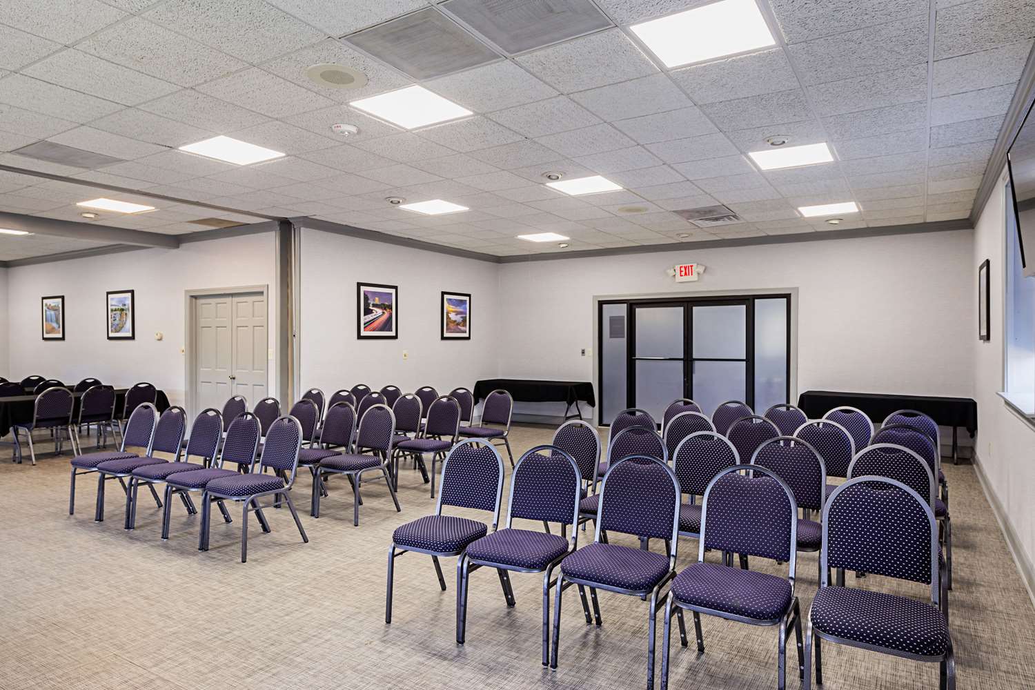 Quality Inn & Suites Greenville - Haywood Mall 15/28