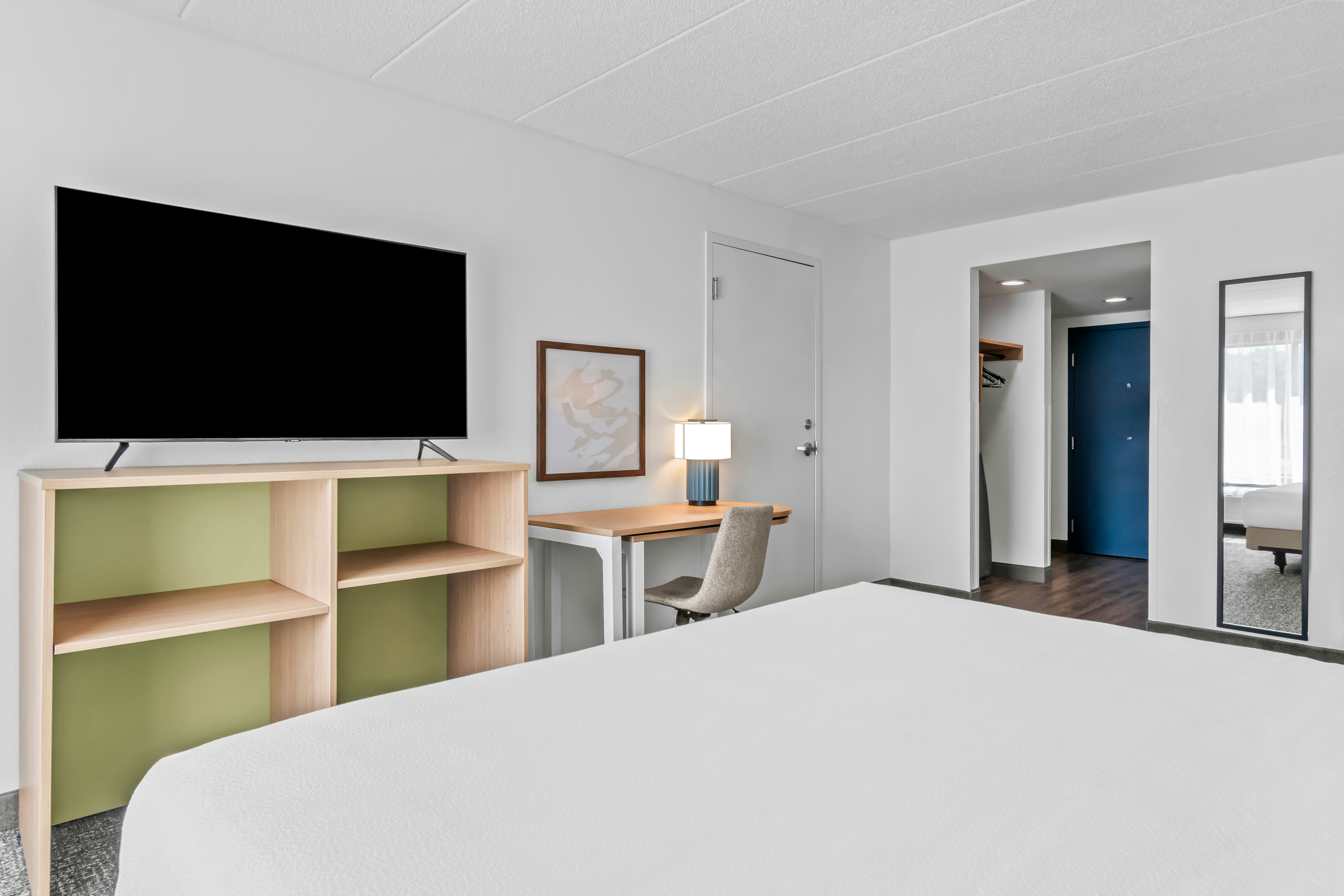 Spark by Hilton Mechanicsburg 28/50