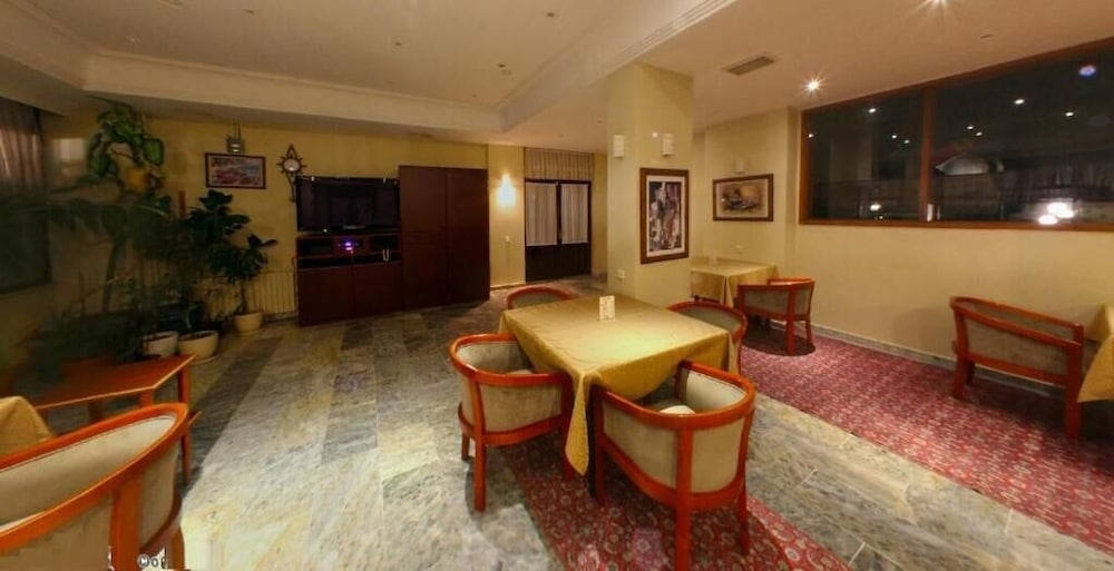 Diapolis Hotel 28/50