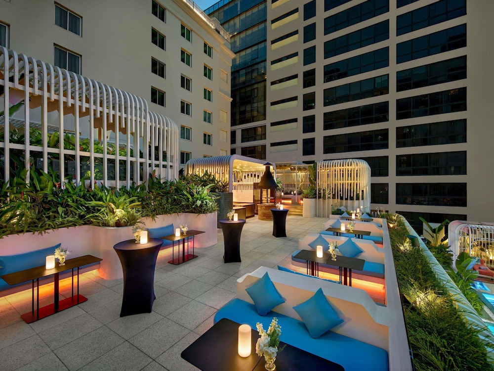 Movenpick Hotel Hanoi Centre 118/121