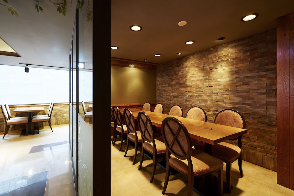 Nine Tree by Parnas Seoul Myeongdong 1 53/65