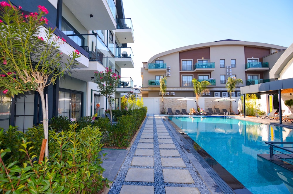 Juglans Suites 46/49