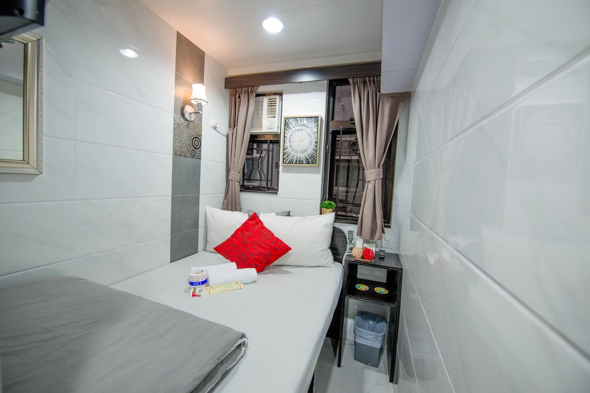 PREMIER, DOUBLE BED