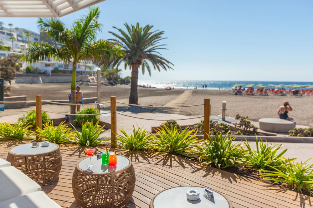 Corallium Beach Hotel by Lopesan Hotels - Adults Only 52/70