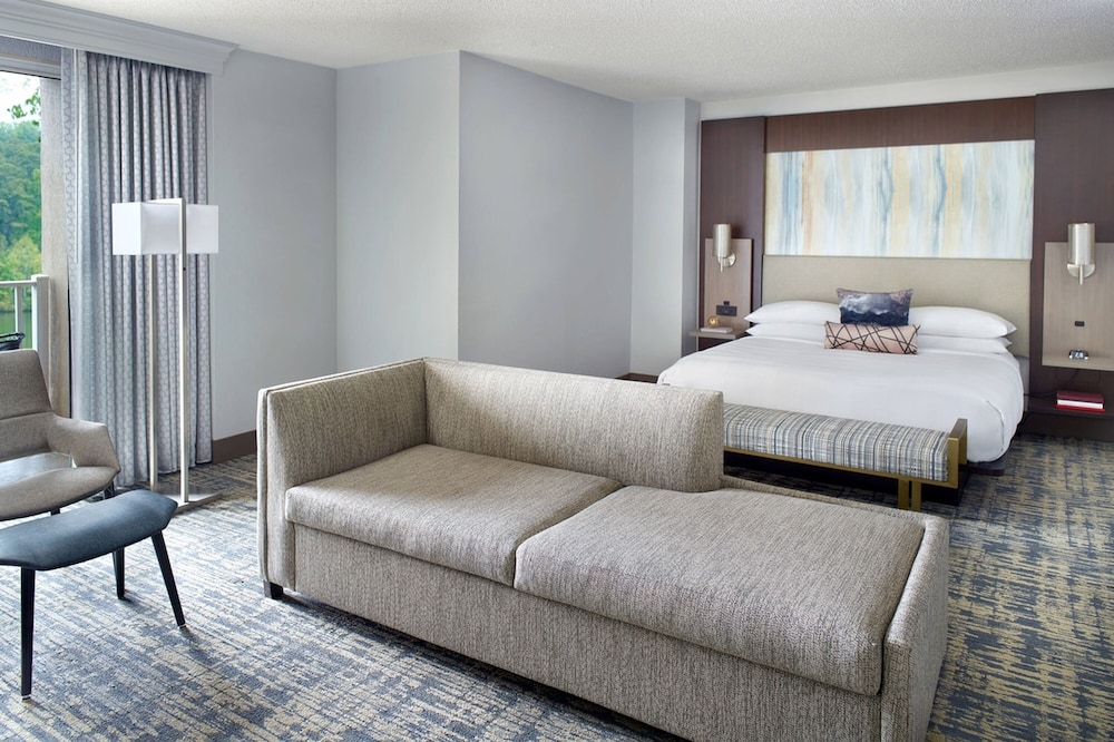 Atlanta Evergreen Lakeside Resort 15/50