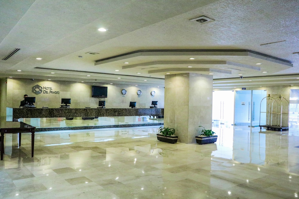 Del Prado Hotel 2/69