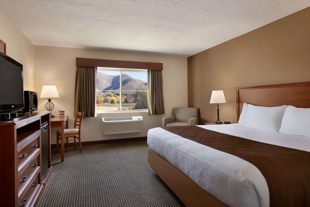 Hampton Inn by Hilton Hailey Sun Valley 18/65