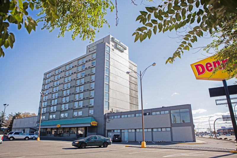 Sandman Hotel Lethbridge 45/46