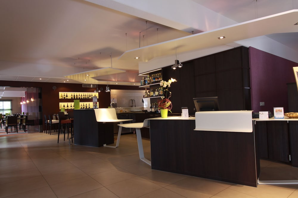 Mercure Luxeuil Les Bains Hexagone 9/71