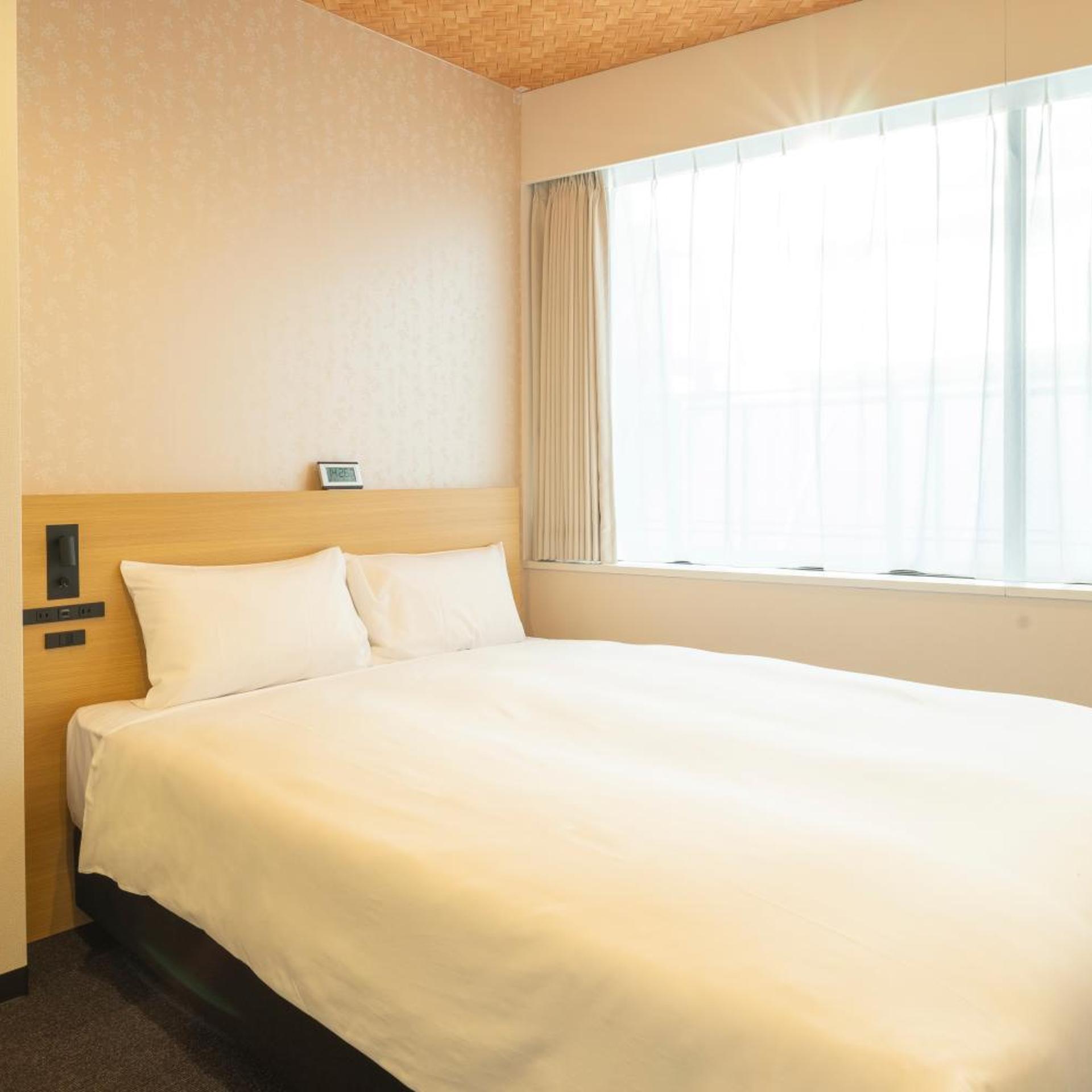 Standard, Double Bed