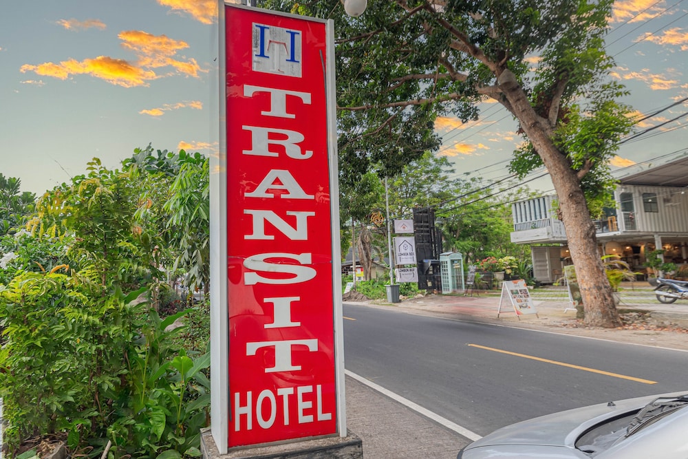 Transit Hotel 41/48