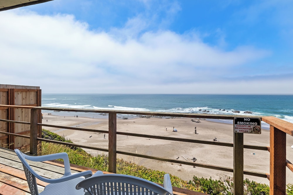 Seagull Beachfront Inn 45/50