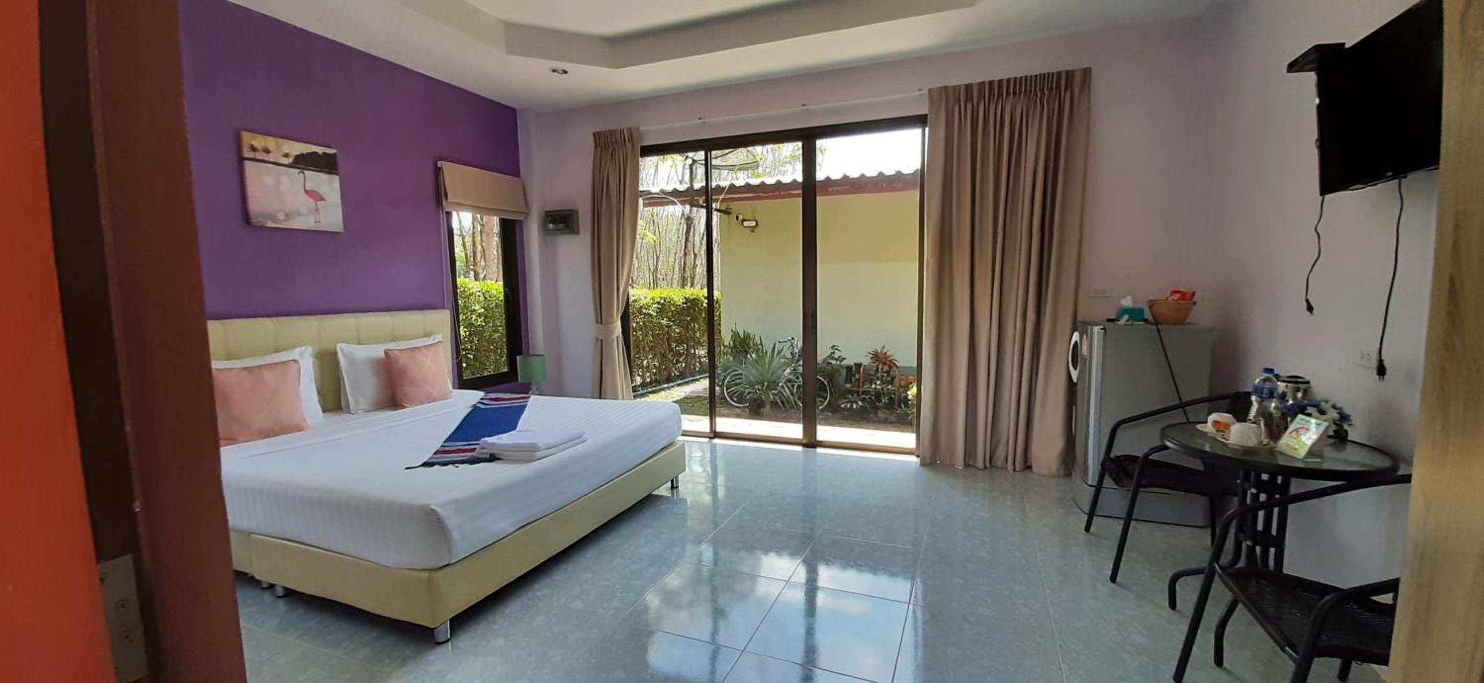 Phuket Sirinapha Resort 21/50