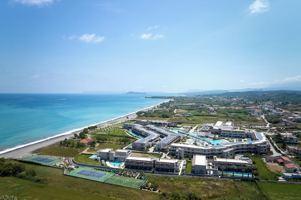 Euphoria Resort 70/76