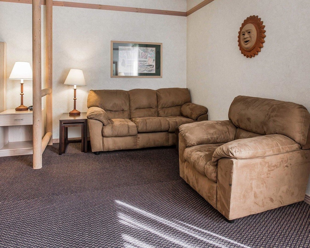 Quality Suites Moab near Arches National Park 31/42